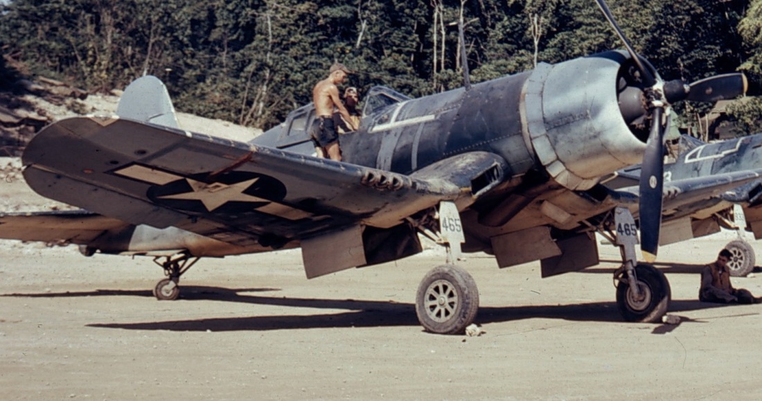 F4U_19-VMF-218-White-465-Barakoma-Airfield-Vella-Lavella-Solomon-Islands-15th-Jan-1944-02